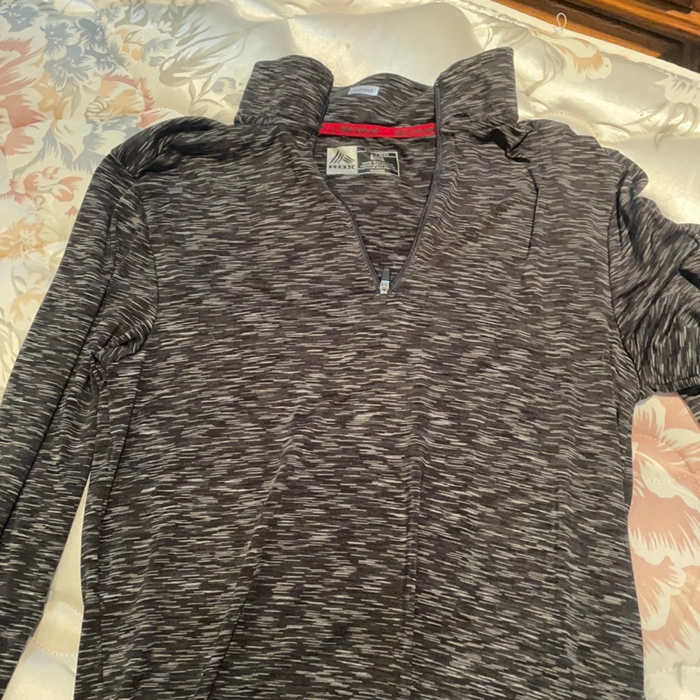 RBX fitted athletic shirt. Quarter zip down.